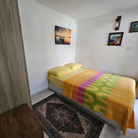 Melanur * Имврос