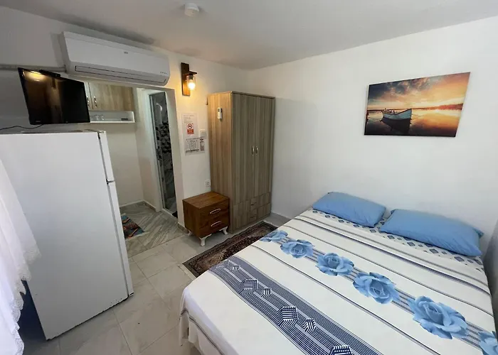 Melanur Privatunterkunft *