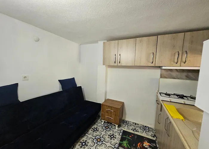 Melanur Privatunterkunft